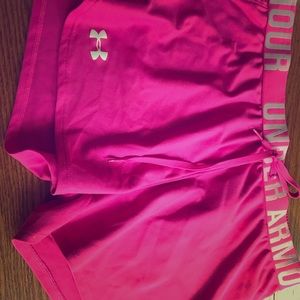 Underarmour shorts